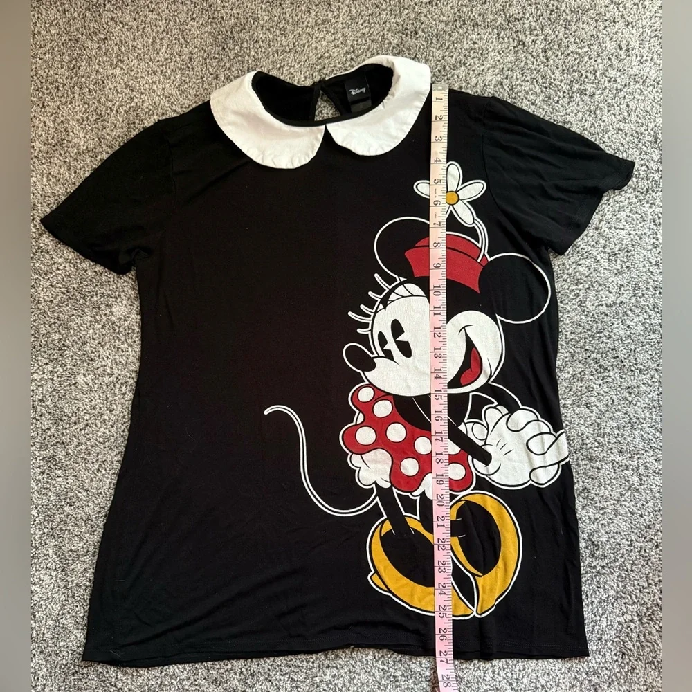 Disney Minnie Mouse Key-hole Back Peter Pan Collared Blouse